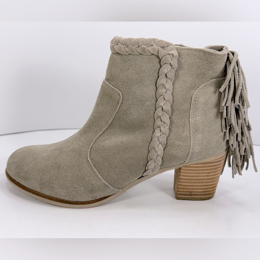 Women's Matisse Suede Ankle Boots with Fringe and Braided Detailing. Size 9